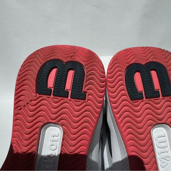 Wilson Court Shoes Intrigue pro women’s size 9 NWOT - Picture 5 of 16